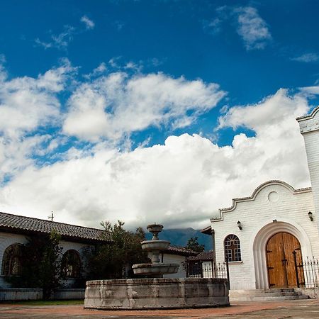 Hosteria Hacienda Pueblo Viejo Atuntaqui Esterno foto