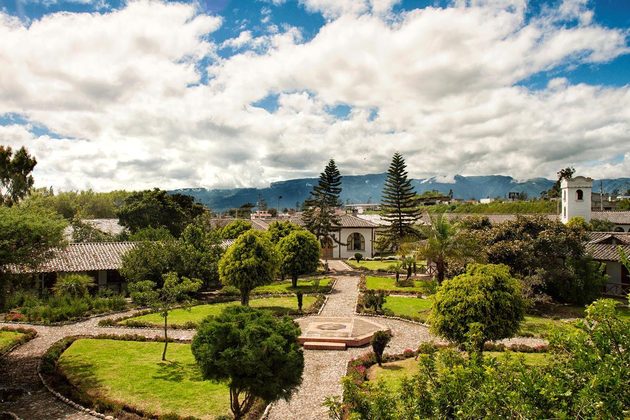 Hosteria Hacienda Pueblo Viejo Atuntaqui Esterno foto